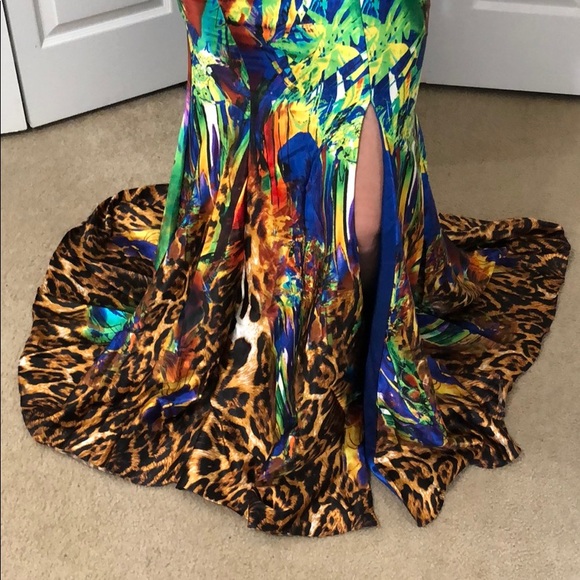 PROM DRESS - Picture 2 of 6
